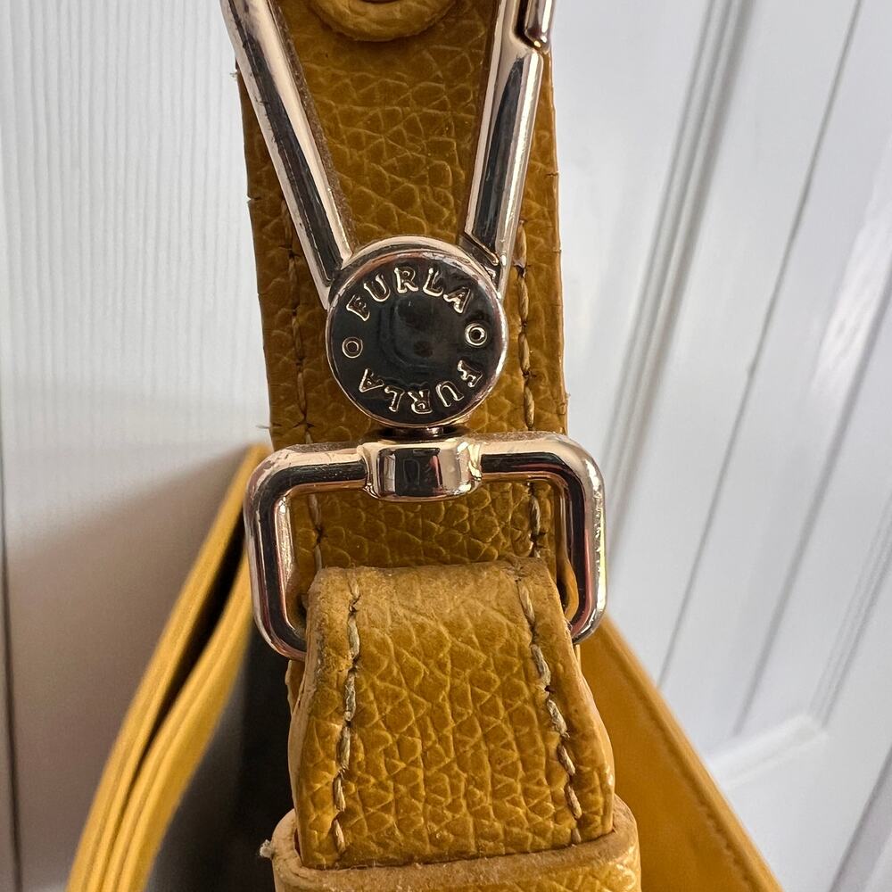 Furla Metropolis Yellow crossbody Bag Leather - Picture 7 of 16